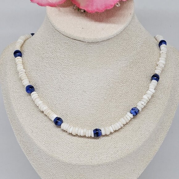 Real White Puka Shell Blue Glass Bead Necklace Surfer Choker 18" Surf Boho - Picture 8 of 9